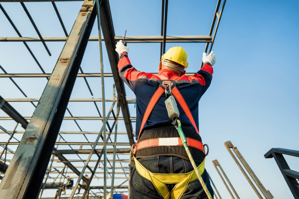 Stretching and Flexing Toward Safety - Metal Construction News
